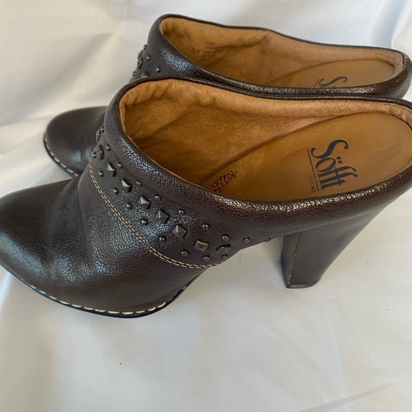 Sofft brown leather studded heeled mule size 7.5. Very gently used. - Picture 11 of 16